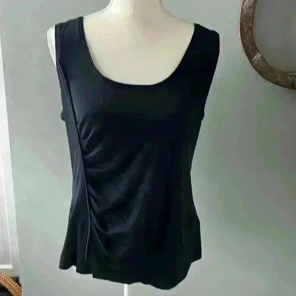 Escada 100% silk tank in Navy blue size 42 (12 us)
